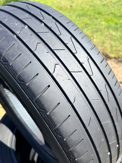 195/65/15-Estive-Hankook-DOT 2022-Usato