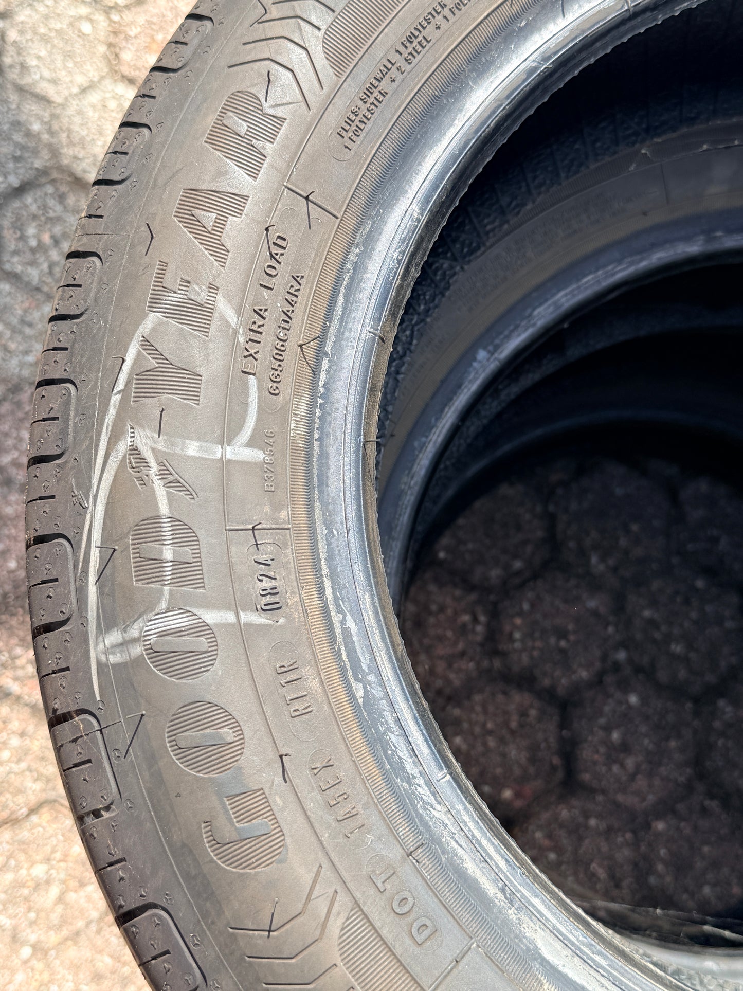 175/65/14 - Estive - Goodyear - DOT 2023/2024 - Usato