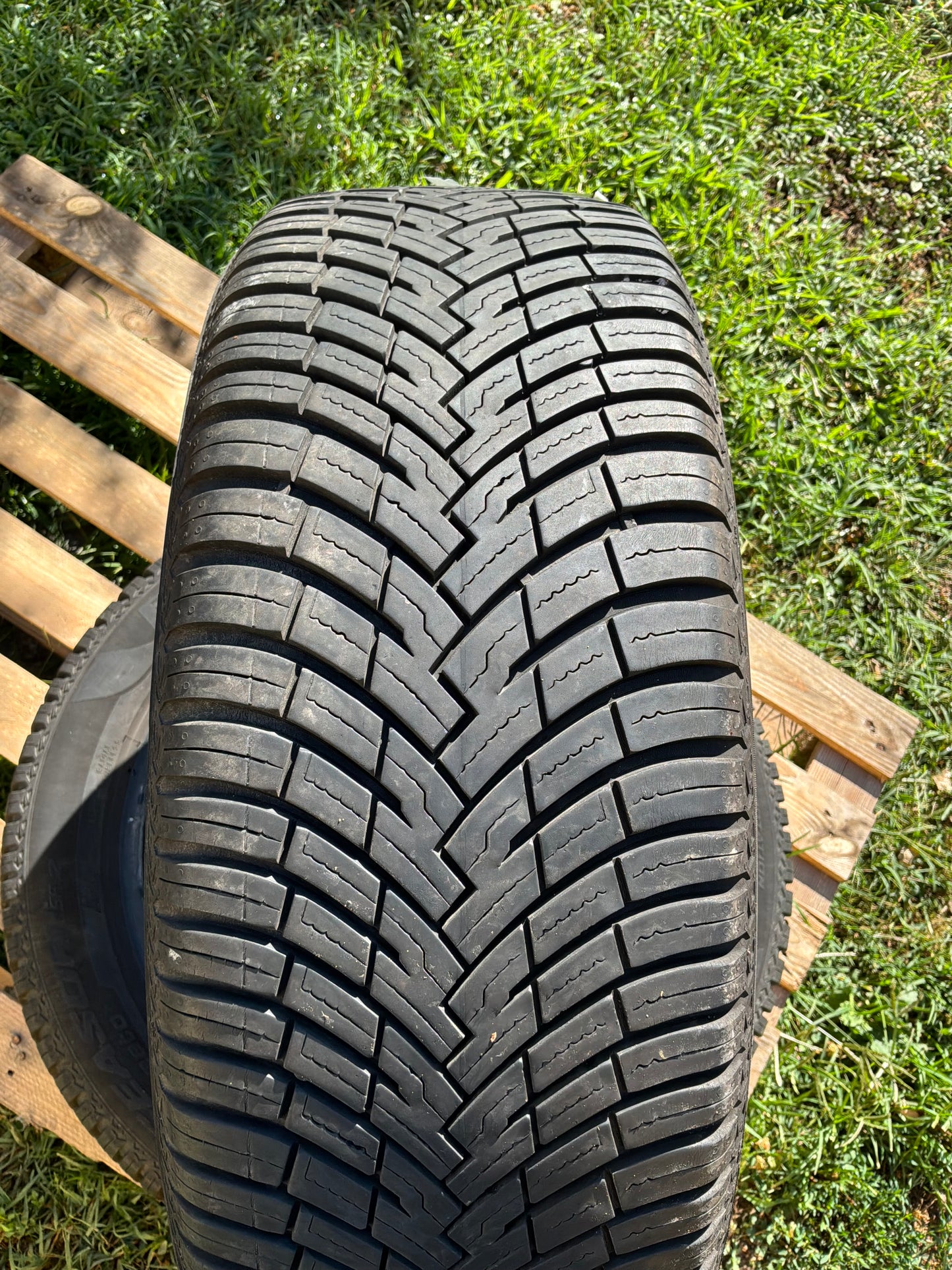 205/55/17 - 4 stagioni - Pirelli - DOT 2023 - Usato