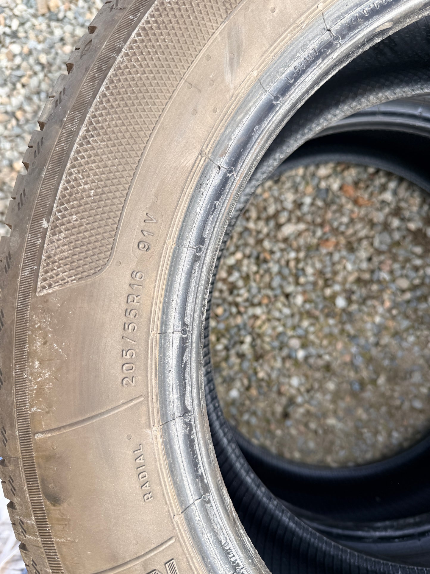 205/55/16-Estive-Kleber-DOT 2023-Usato