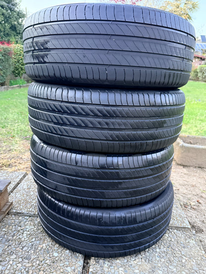 225/55/18-Estive-Michelin - DOT 2019 - Usato