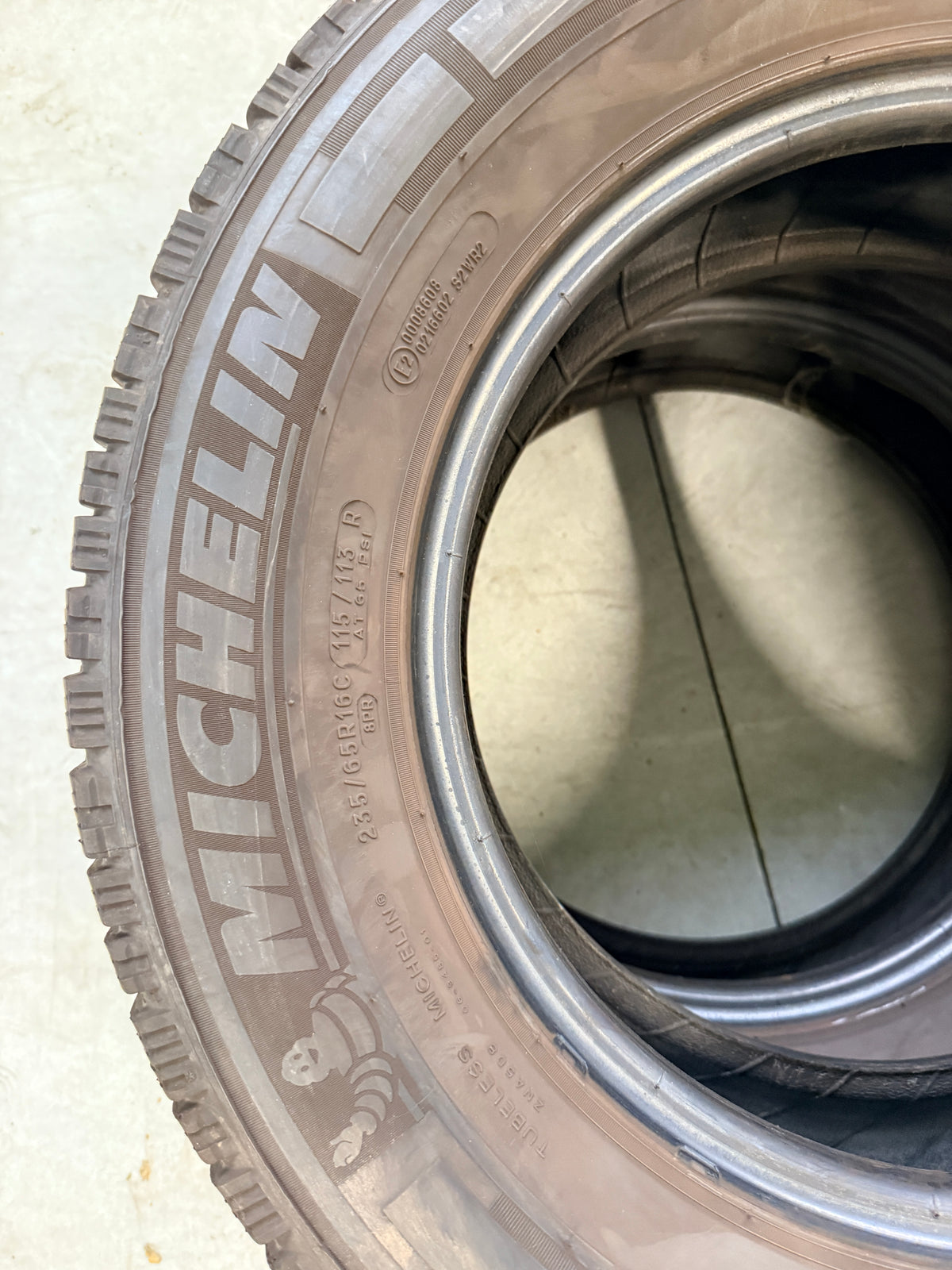 235/65/16C - Invernali - Michelin - DOT 2021 - Usato