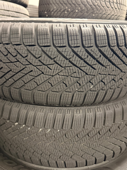 205/55/17 - Invernali - Pirelli - DOT 2023 - Usato