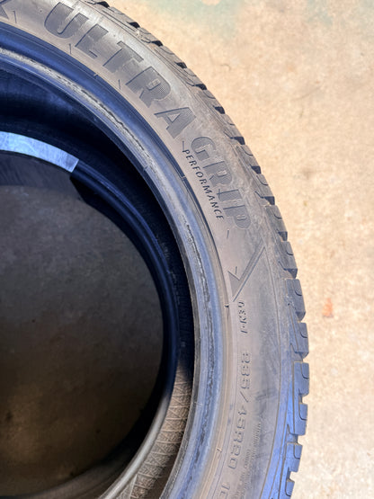 235/45/20 - Invernali - Goodyear - DOT 2020 - Usato