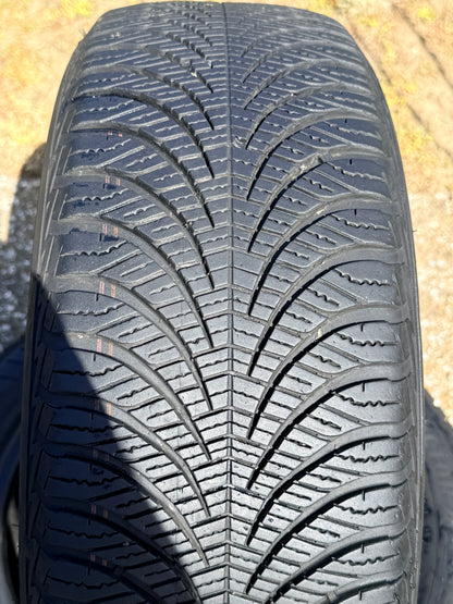 195/55/16 - 4 stagioni - Goodyear - DOT 2020 - Usato