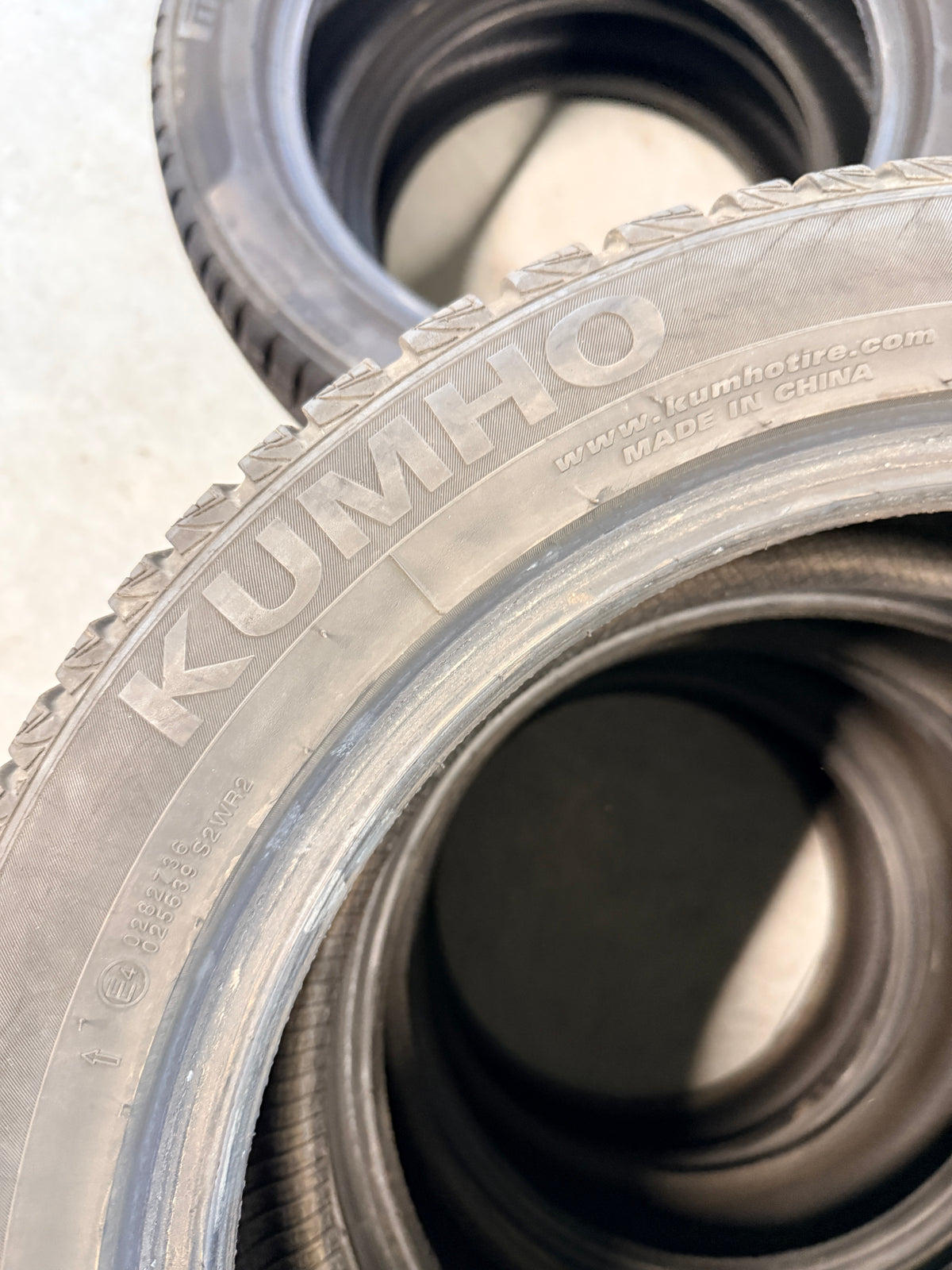 215/50/17 - Invernali - Kumho - DOT 2018 - Usato