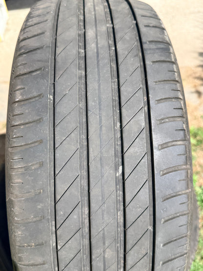 205/55/16-Estive-Kleber-DOT 2022-Usato
