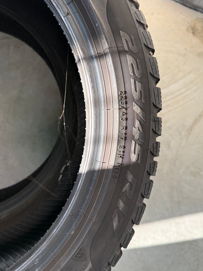 225/45/17 - Invernali - Pirelli - DOT 2023 - Usato