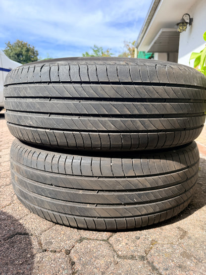 215/65/17 - Estive - Michelin - DOT 2021 - Usato