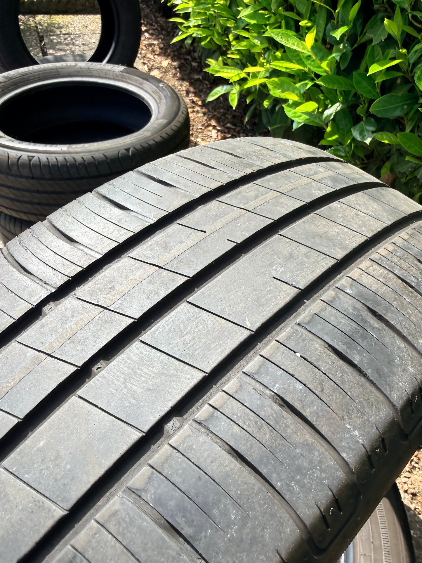 205/55/17 - Estive - Goodyear - DOT 2020 - Usato
