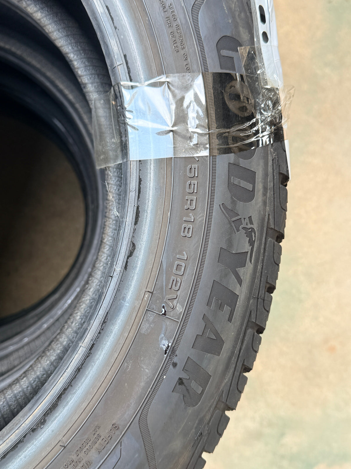 225/55/18 - Invernali - Goodyear - DOT 2023 - Usato