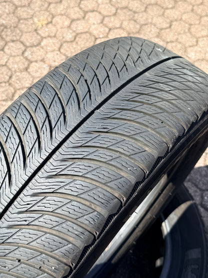 225/60/18 - Invernali - Michelin - DOT 2021 - Usato