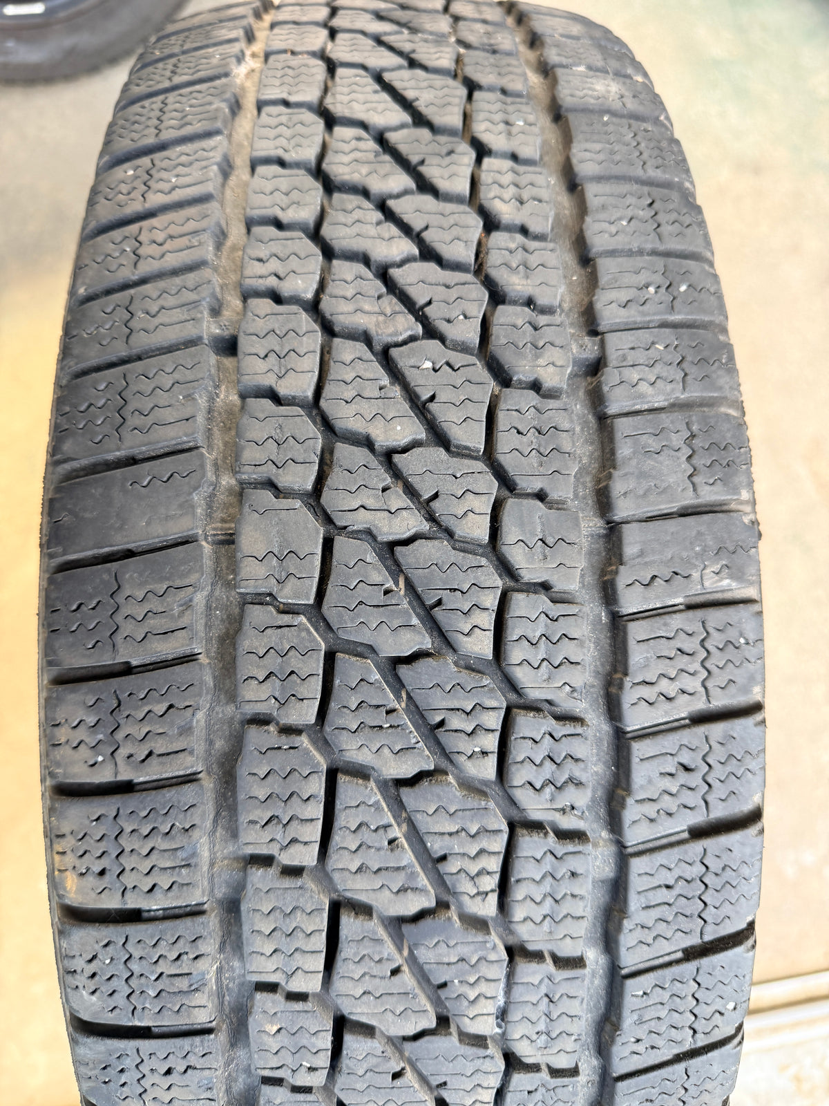 235/65/16C - Invernali - Firestone - DOT 2022 - Usato