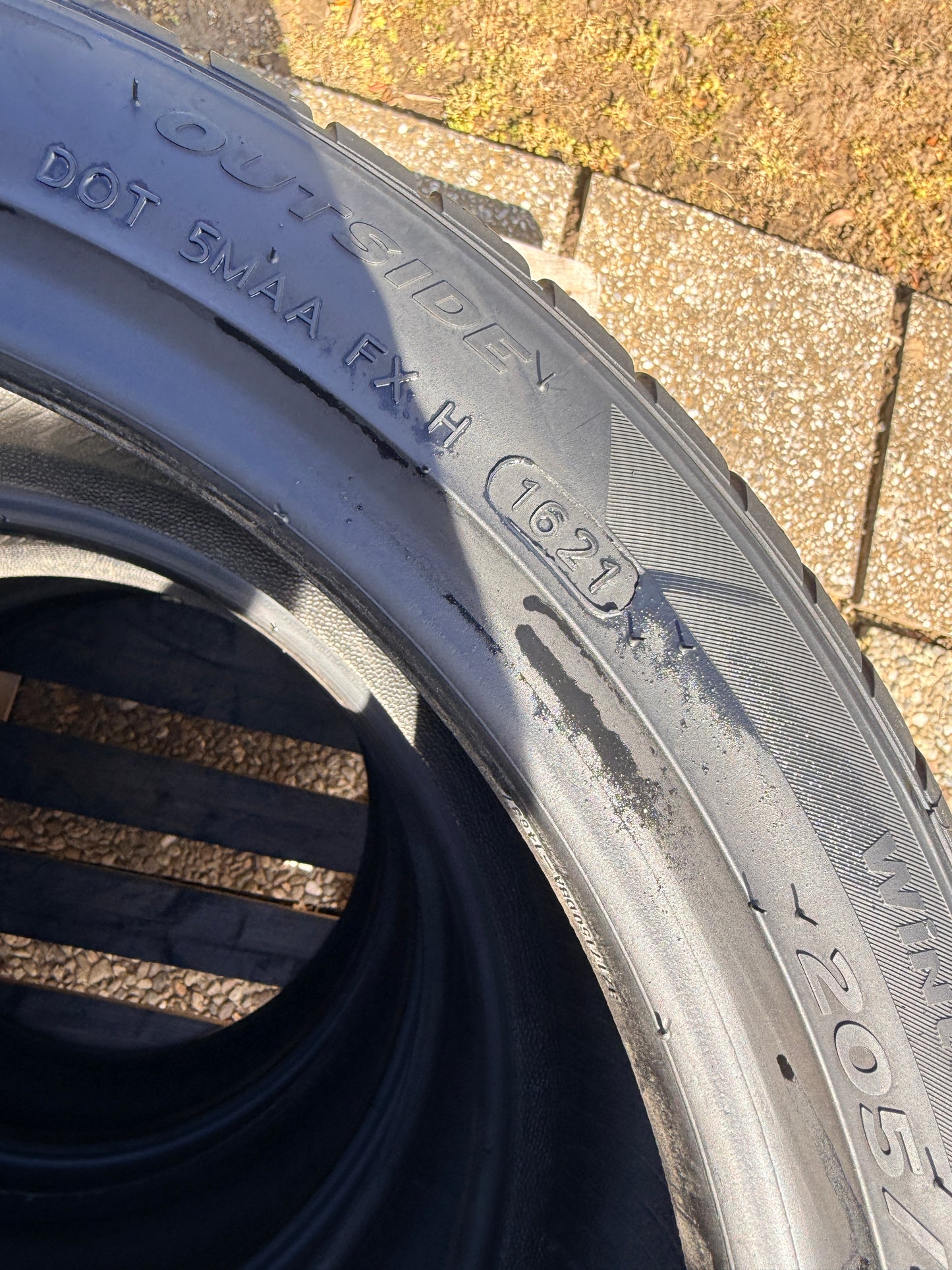 205/45/17 - invernali - Hankook - DOT 2021 - Usato