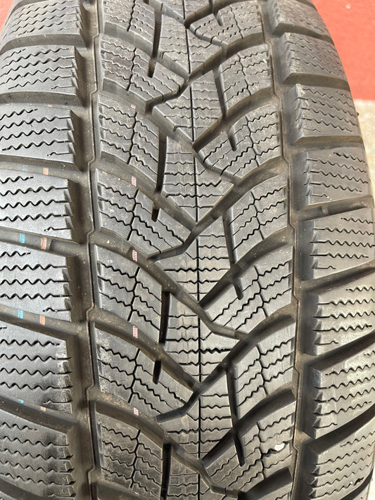 215/65/17 - Invernali - Dunlop - DOT 2022 - Usato