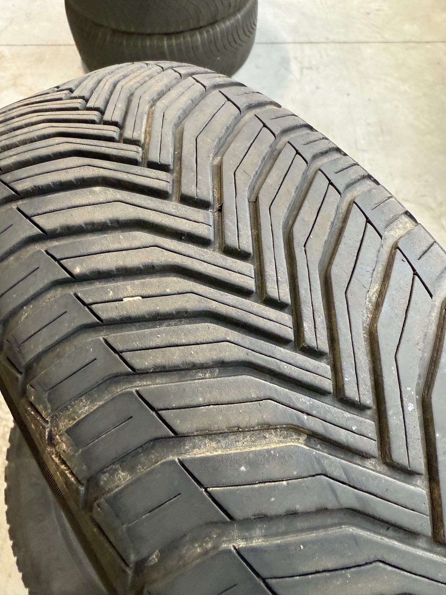 225/60/17 - 4 stagioni - Michelin - DOT 2022 - Usato