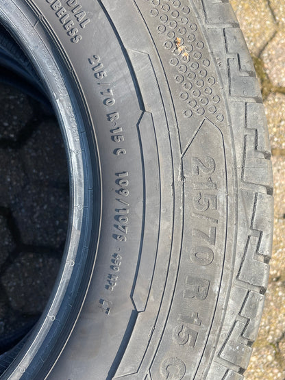 215/70/15C - Estive - Continental - DOT 2022 - Usato