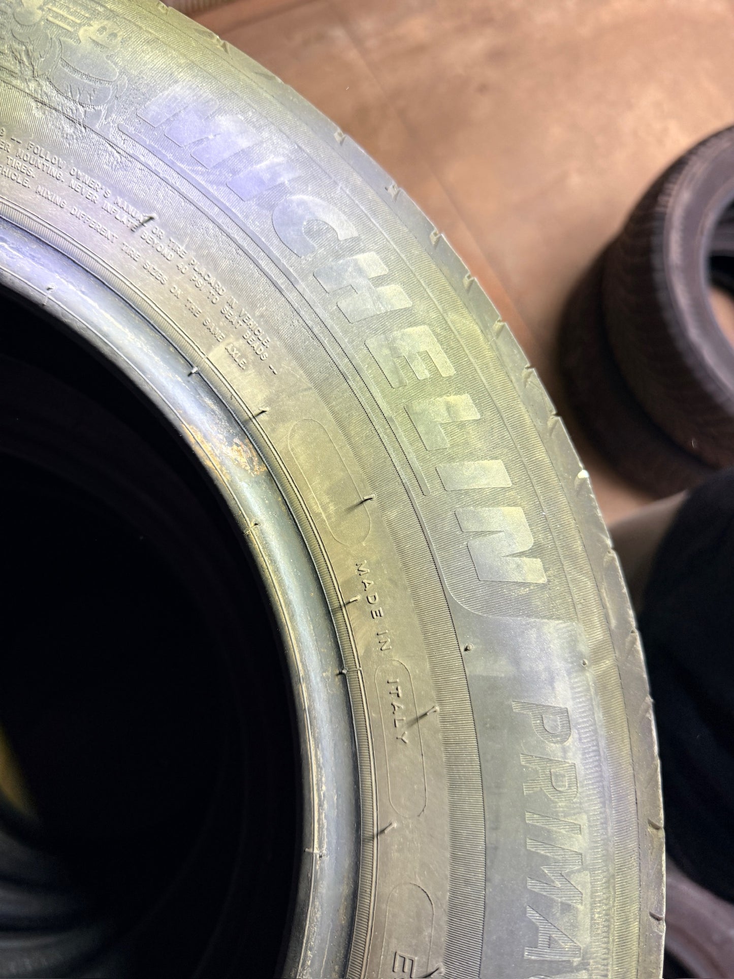 185/65/15 - Estive - Michelin - DOT 2021 - Usato