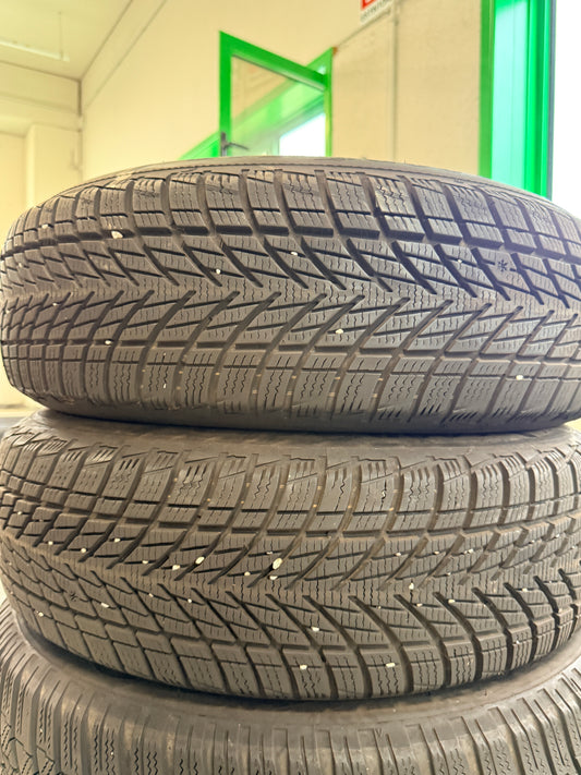 185/65/15 - Invernali - Goodyear - DOT 2023 - Usato
