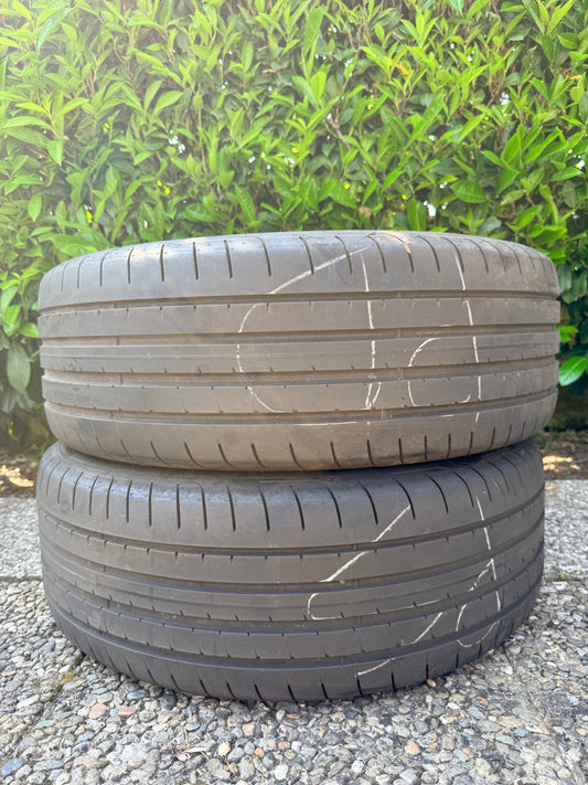 235/55/19 - Estive - Goodyear - DOT 2022 - Usato