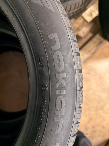 235/50/18 - Invernali - Nokian - DOT 2024 - Nuovo