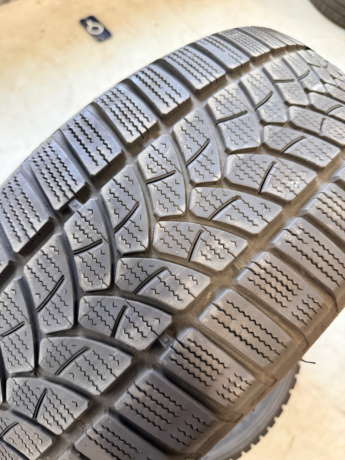 235/60/17 - Invernali - Firestone - DOT 2021 - Usato