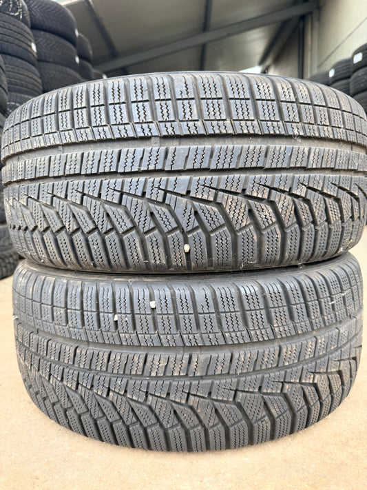 215/45/16 - Invernali - Hankook - DOT 2020 - Usato