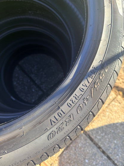 255/40/20- Estive - Pirelli - DOT 2019 - Usato