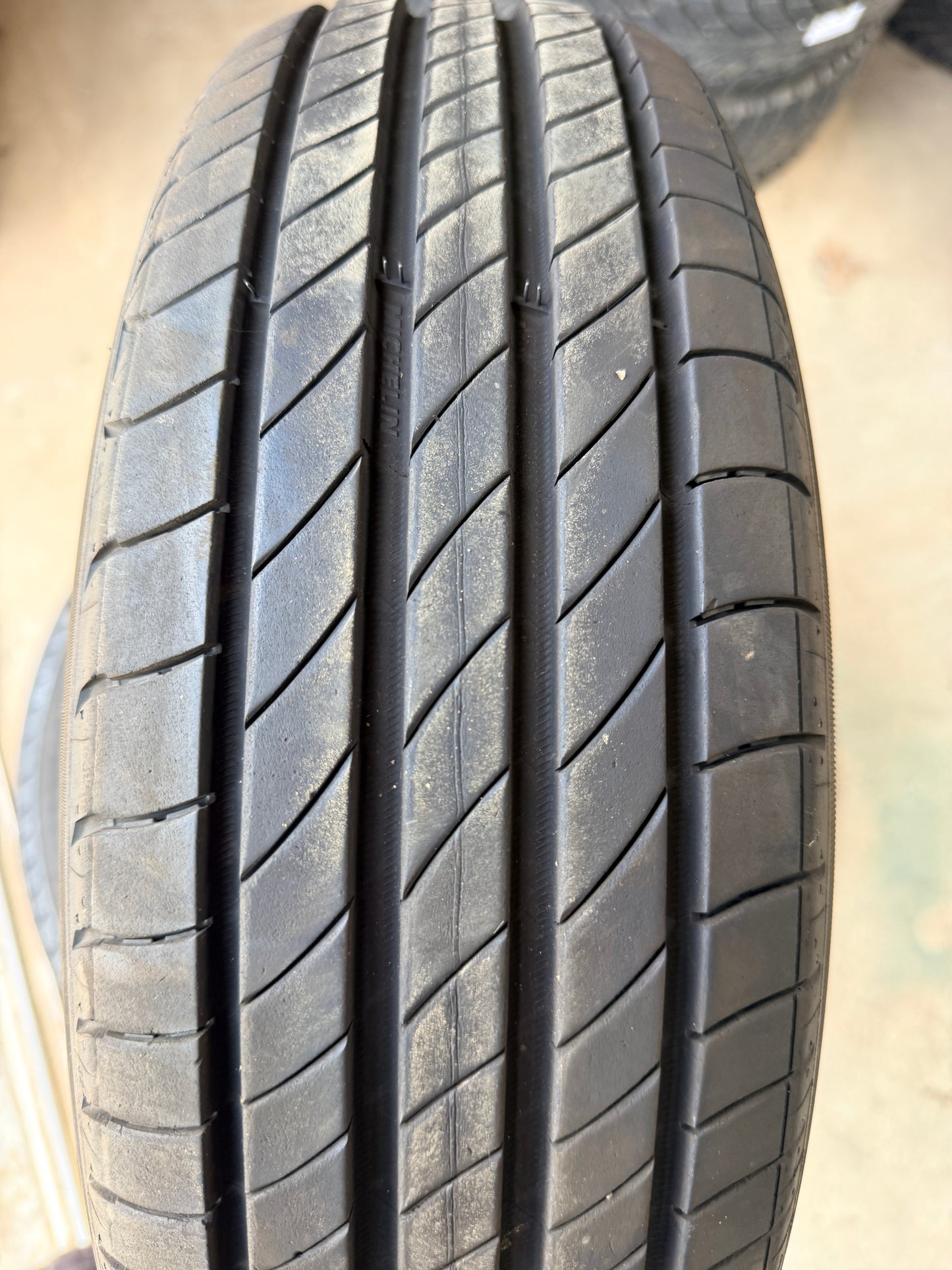 185/60/15 - 165/65/15 - SMART - Estive - Michelin - DOT 2021 - Usato