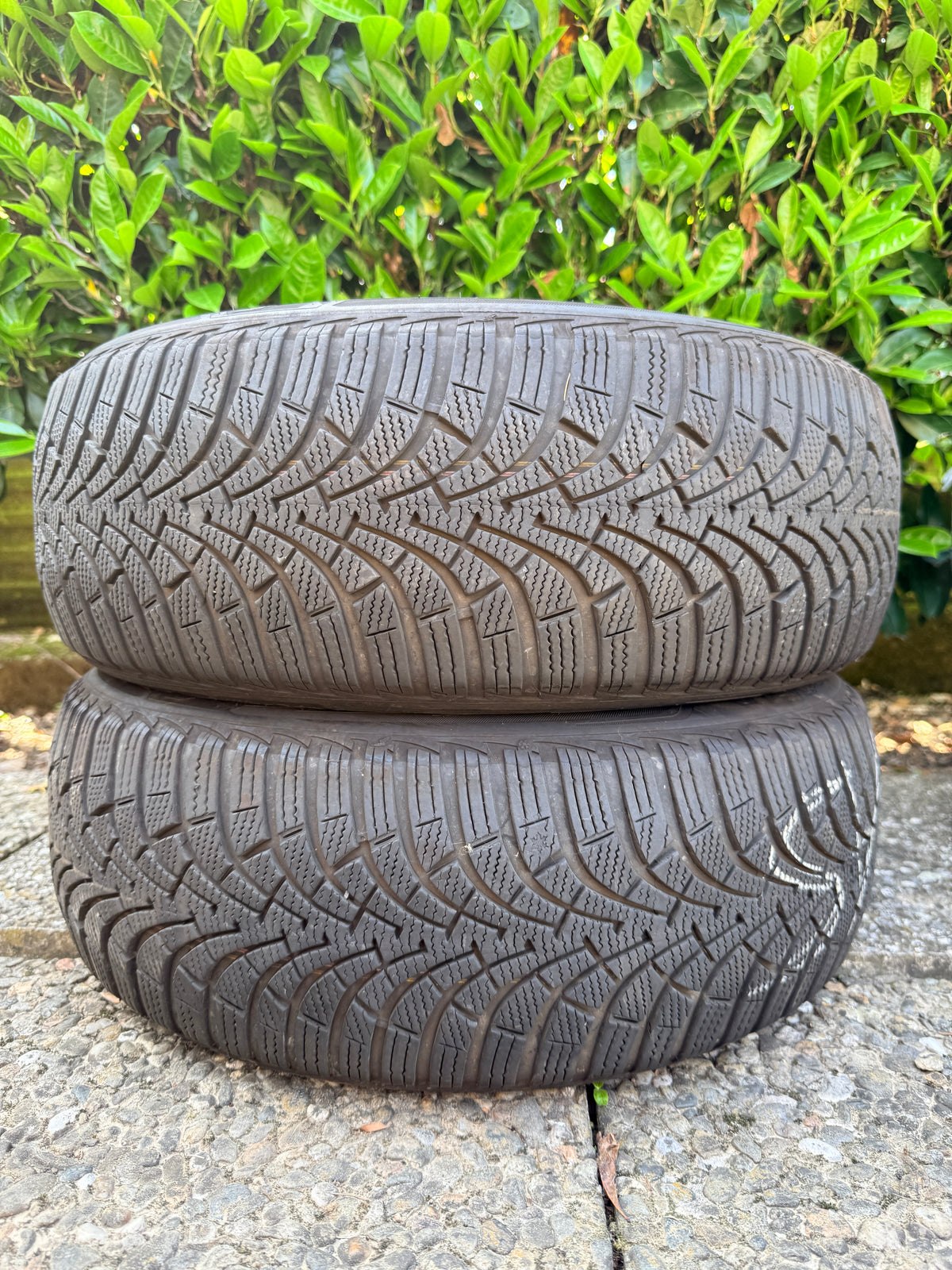 195/55/16 - Invernali - Goodyear - DOT 2019 - Usato