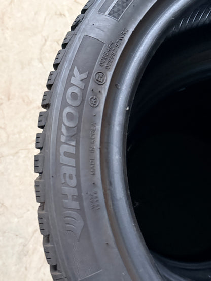 225/45/17 - invernali - Hankook - DOT 2021 - Usato