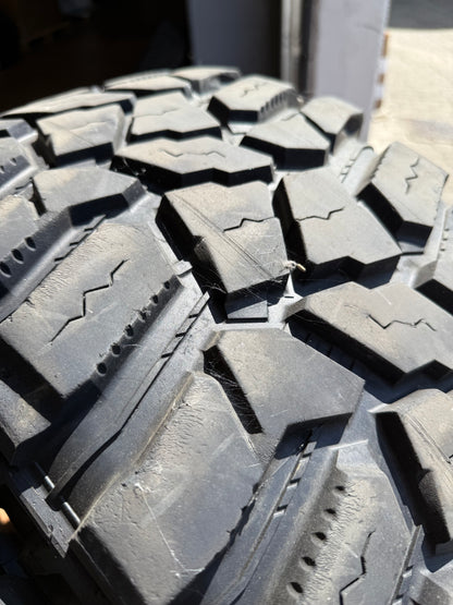 37x13.50R18 - Estive - Cooper - DOT 2017 - Usato