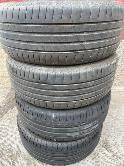225/50/18 - Estive - Bridgestone - DOT 2017 - Usato