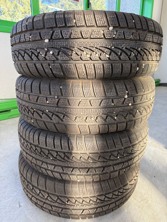 215/65/16 - Invernali - Petlas - DOT 2021 - Usato