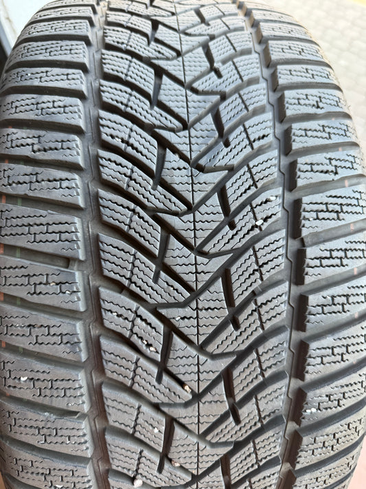 245/35/19 - Invernali - Dunlop - DOT 2021 - Usato