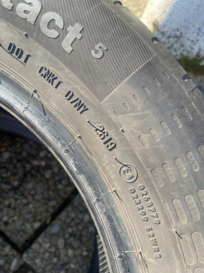 215/60/17 - Estive - Continental - DOT 2019 - Usato