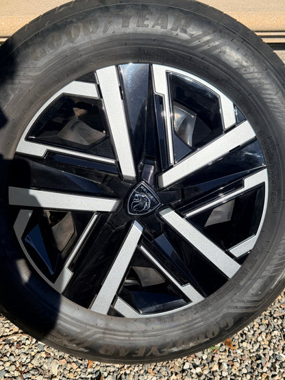 SOLO Cerchi 16” - Peugeot 2008 - Originali - Usato