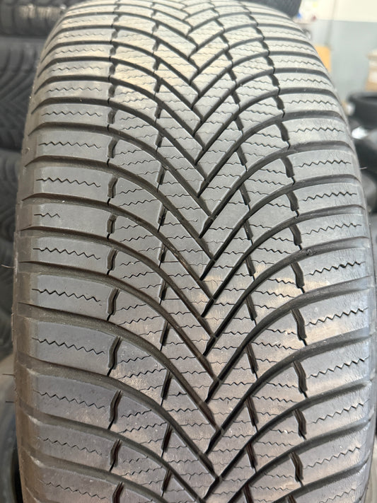 215/55/17 - 4 stagioni - Firestone - DOT 2022 - Usato