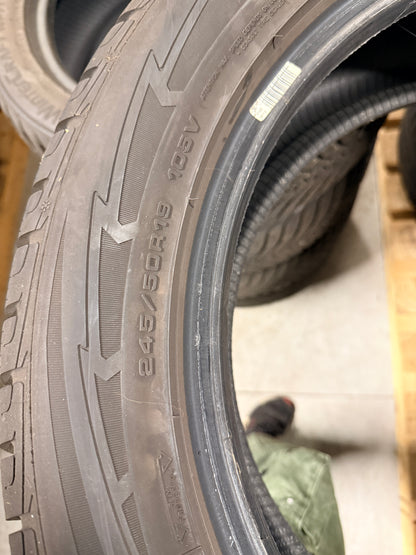 245/50/19 - Invernali - Goodyear - DOT 2023 - Usato