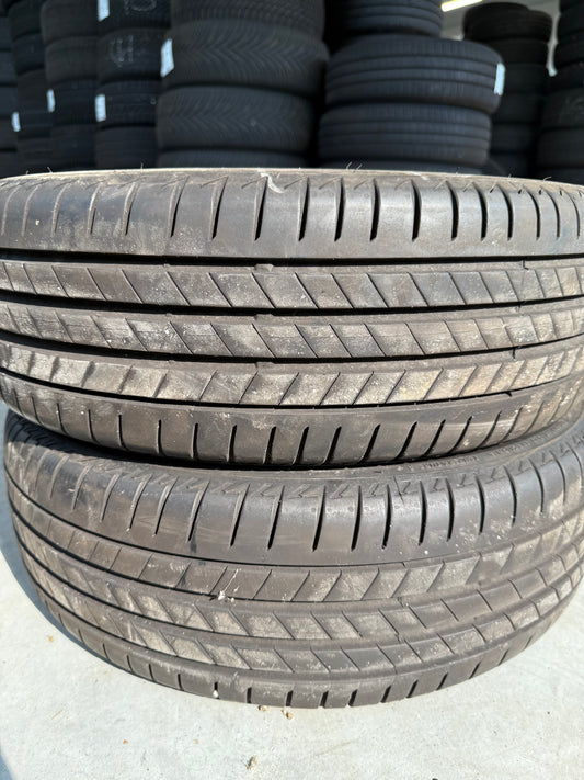 185/65/15 - Estive - Bridgestone - DOT 2021 - Usato