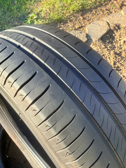 205/60/16 - Estive - Michelin - DOT 2019/2021 - Usato