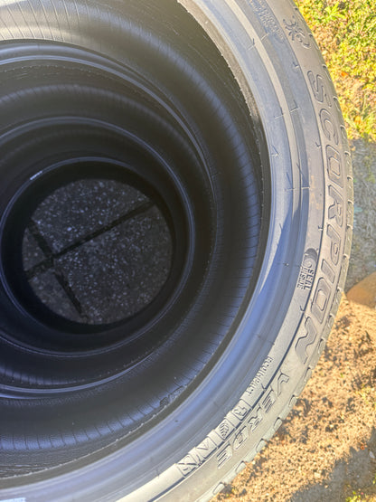 255/40/20- Estive - Pirelli - DOT 2019 - Usato