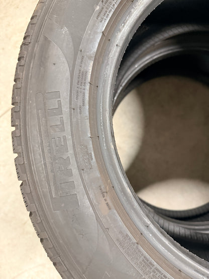 235/60/17 - Invernali - Pirelli - DOT 2022 - Usato
