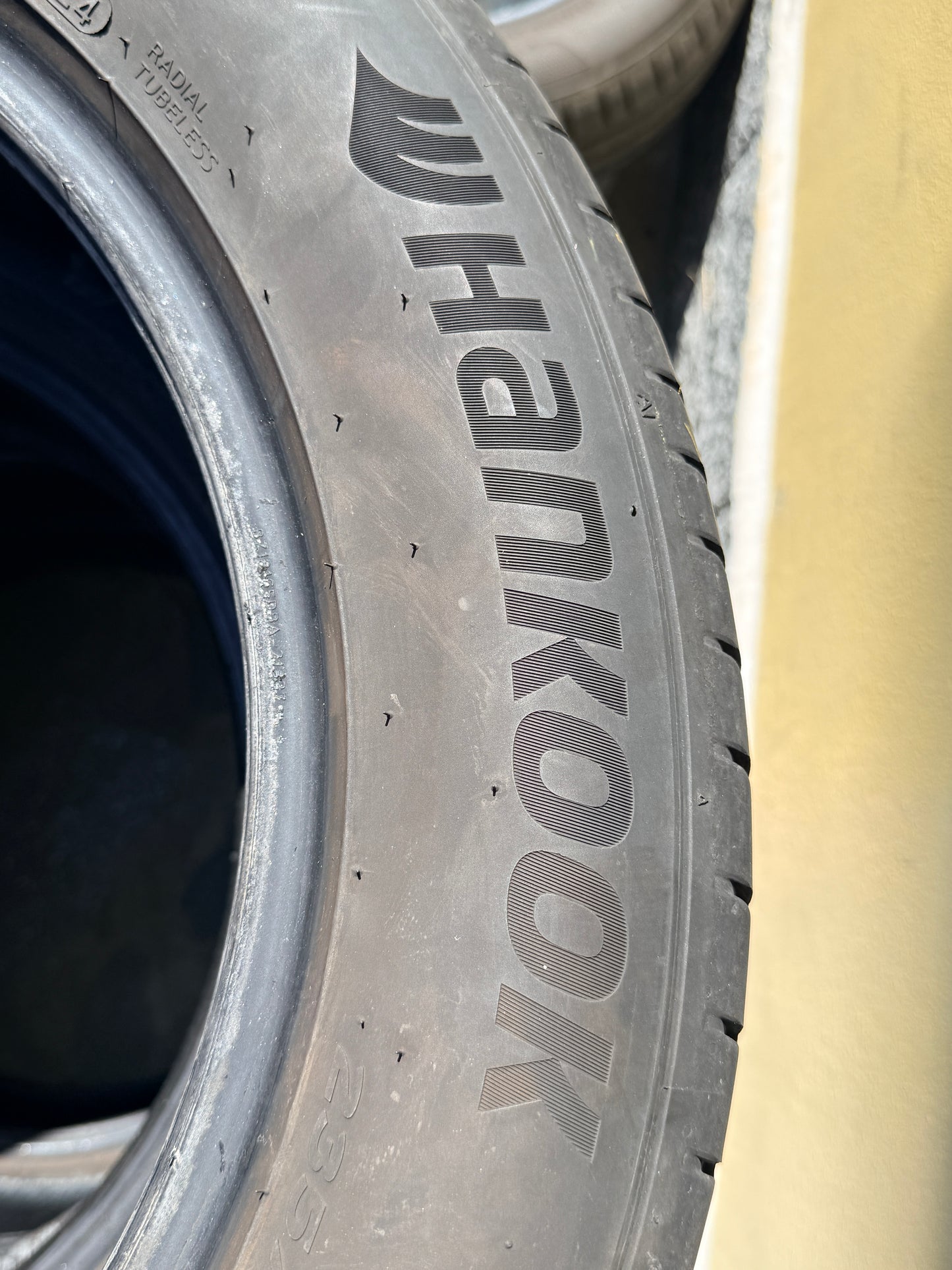 235/55/18 - Estive - Hankook/Bridgestone - DOT 2023/2024 - Usato