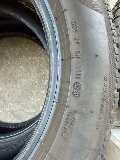 225/55/17 - Invernali - Pirelli - DOT 2020 - Usato