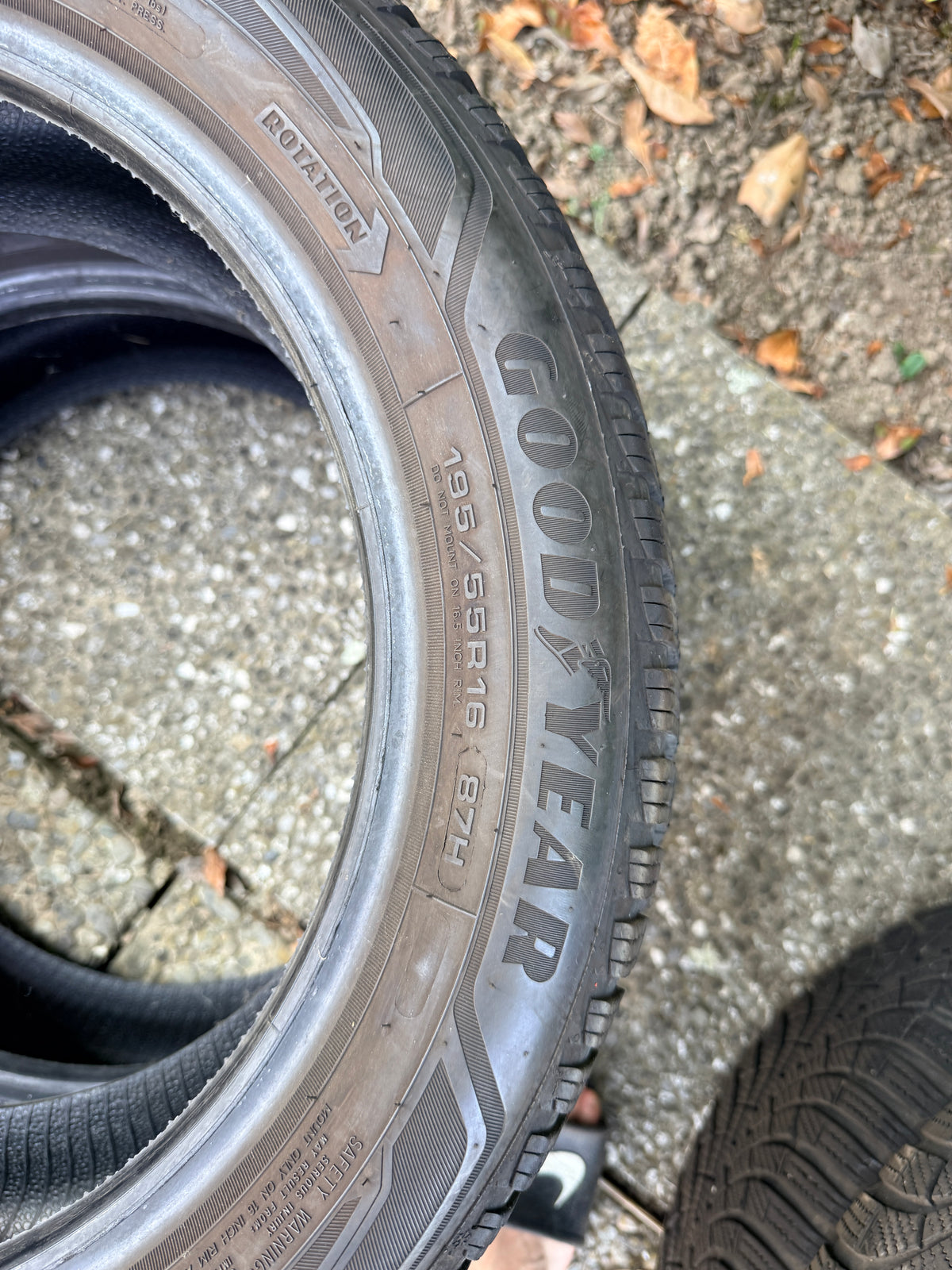 195/55/16 - Invernali - Goodyear - DOT 2019 - Usato