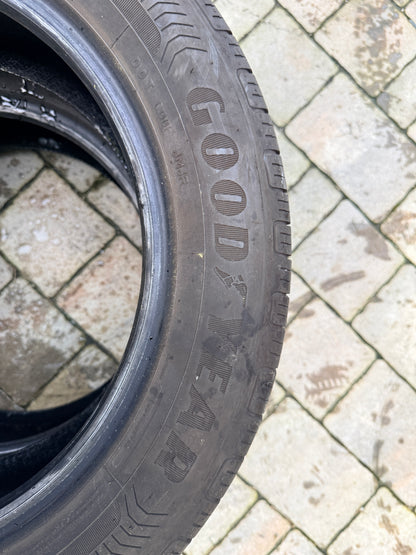 205/55/16-Estive-Goodyear-DOT 2021-Usato