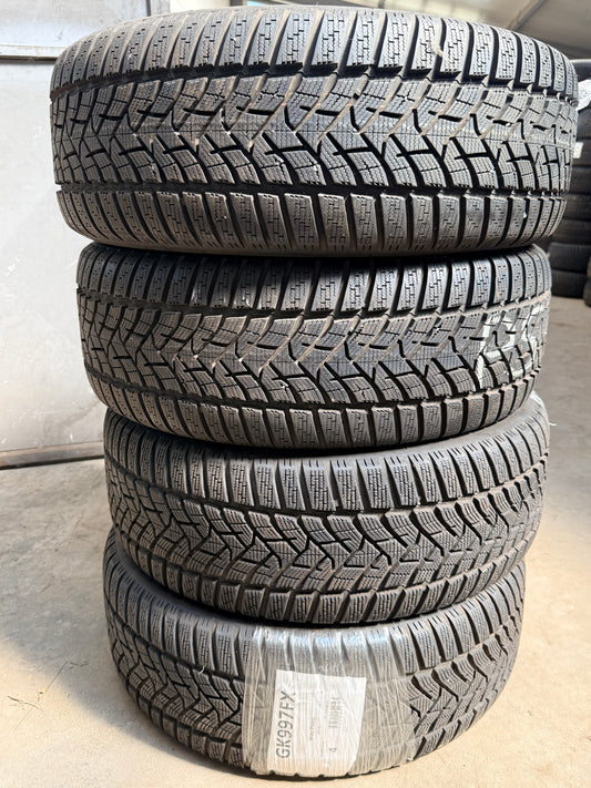 225/50/18 - invernali - Dunlop - DOT 2022 - Nuovi - Demo