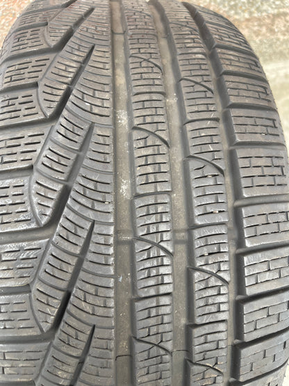 245/35/19 - Invernali - Pirelli - DOT 2022 - Usato