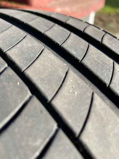 205/55/19 - Estive - Michelin - DOT 2022 - Usato